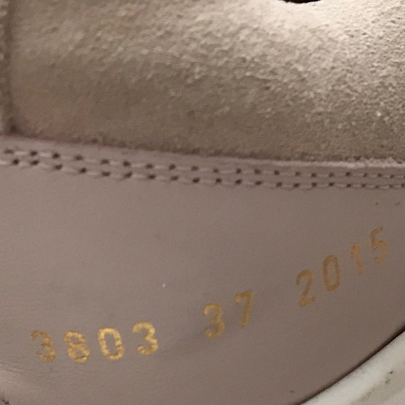 SOLD! COMMON PROJECTS sz 37,cond 7/10 - Picture 2 of 3